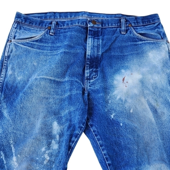 Mens Wrangler 13MWZPW sz 40 Denim bleached distressed Jeans - Picture 6 of 11